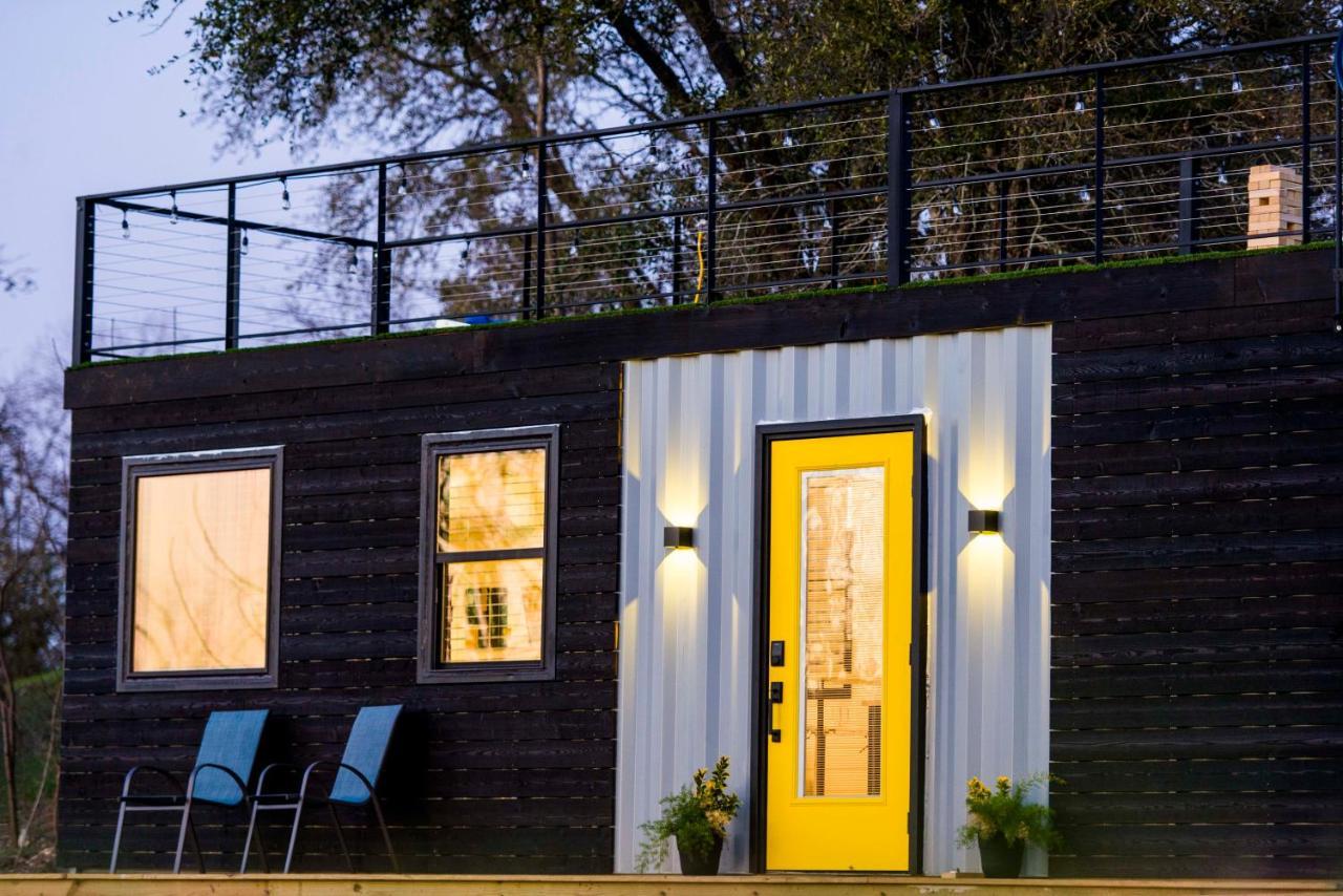 The Zephyr Modern Luxe Container Home Bellmead Bagian luar foto